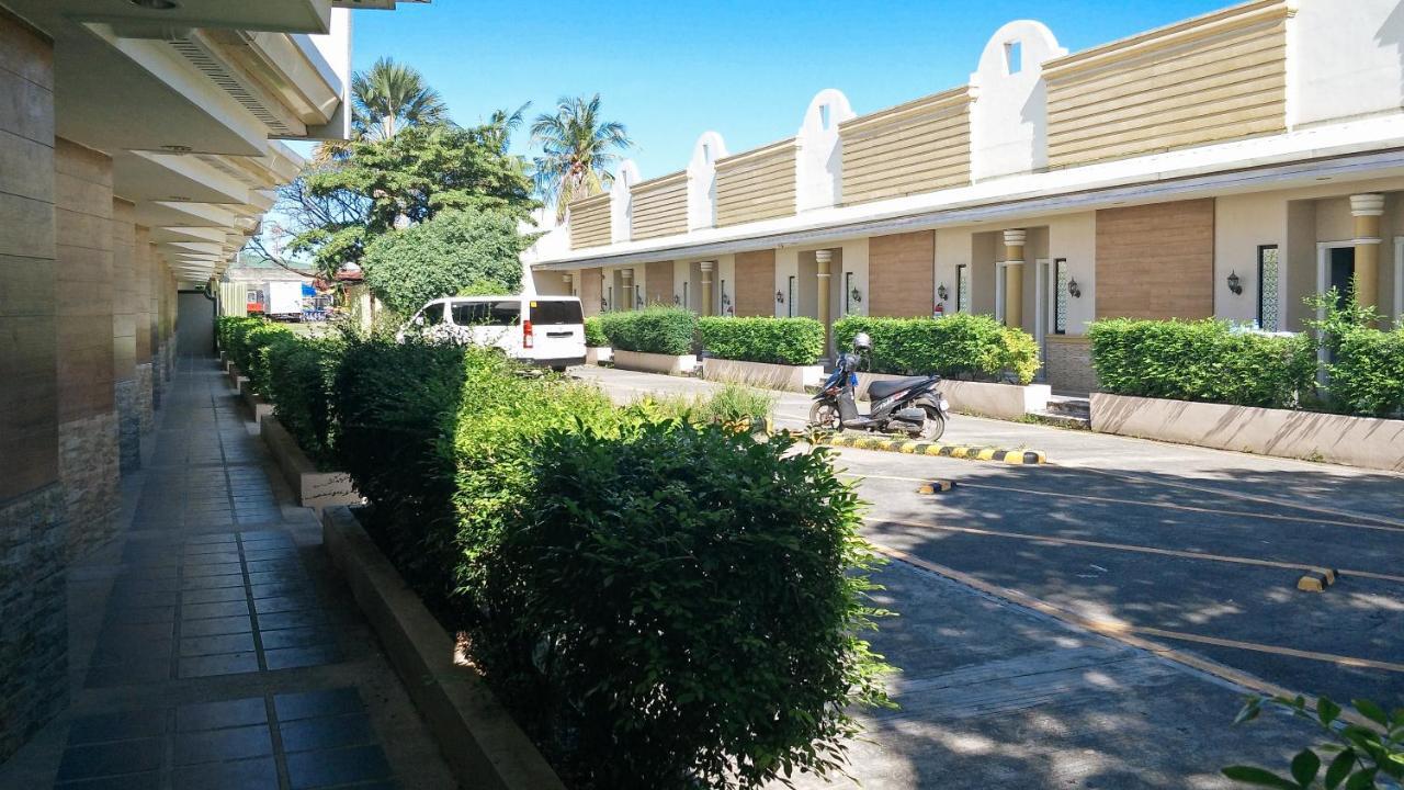 Отель Reddoorz Premium @ Wireless Mandaue Cebu Экстерьер фото